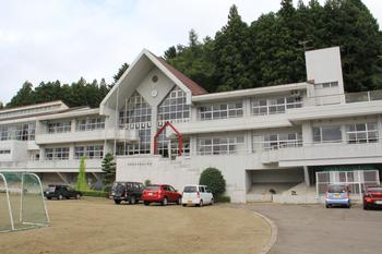 本砂金小学校